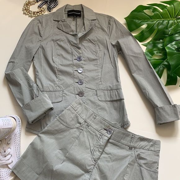 Emporio Armani striped nautical jacket and shorts - Picture 2 of 11